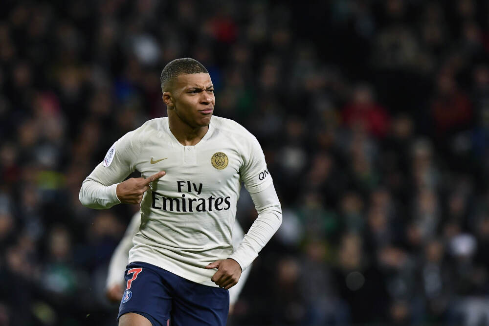 鸡不动娃的中产，只想养“老款小孩”